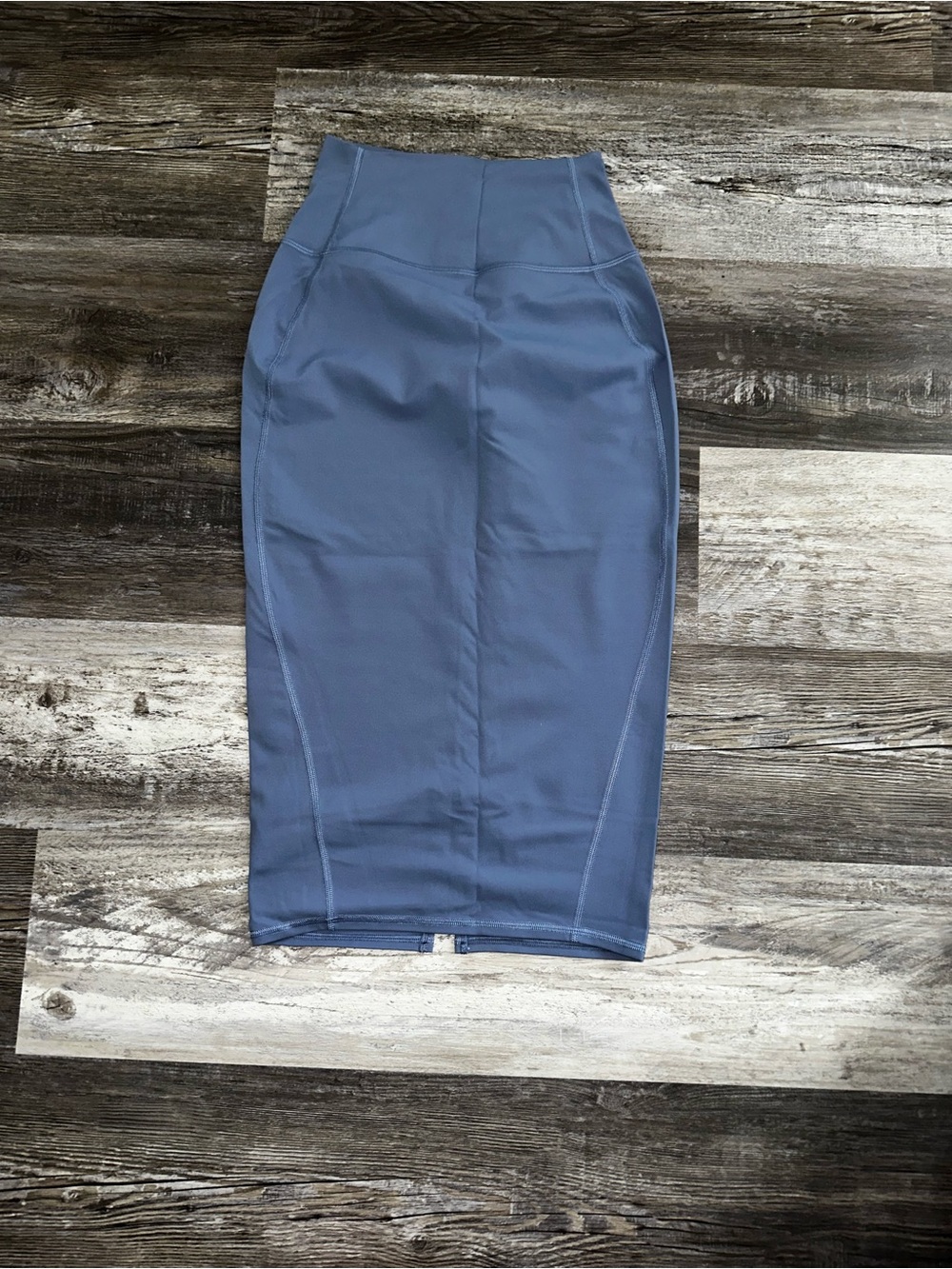 Lululemon Nulu Slim-Fit HR Skirt